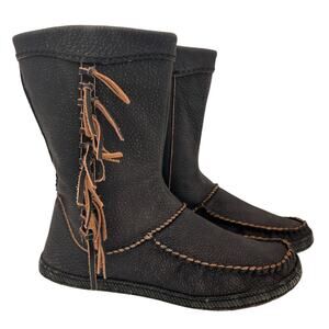 UGG Women's Hyland Black Tassel Leather Moccasin Boots Size 7